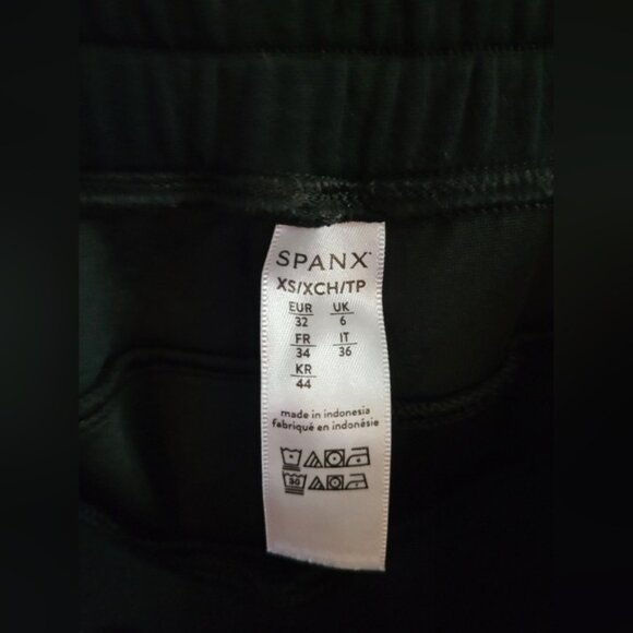 SPANX Air Essentials Tapered Pant Very Black Size XS - Picture 5 of 10